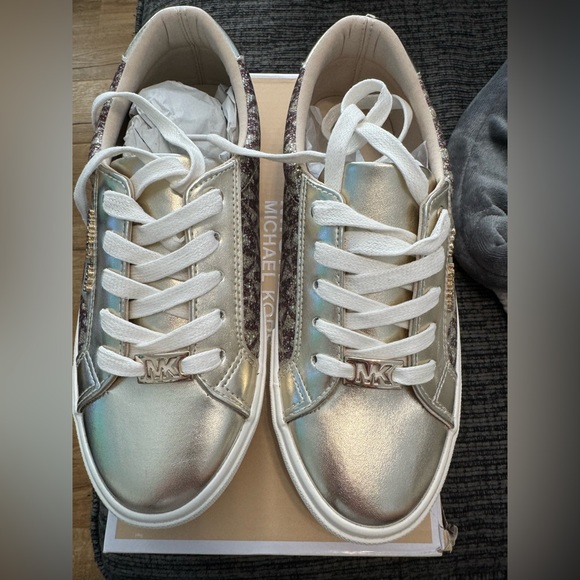 MK sneakers - Picture 1 of 3